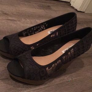 American Eagle wedges